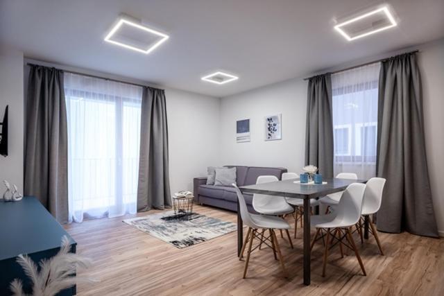 Cityapartments ชวาซ ภายนอก รูปภาพ